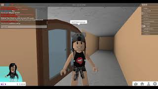 How to break in to the bloxburg city hall!