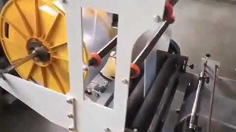 Công Ty Sản Xuất Túi Zipper Chỉ Đỏ Uy Tín