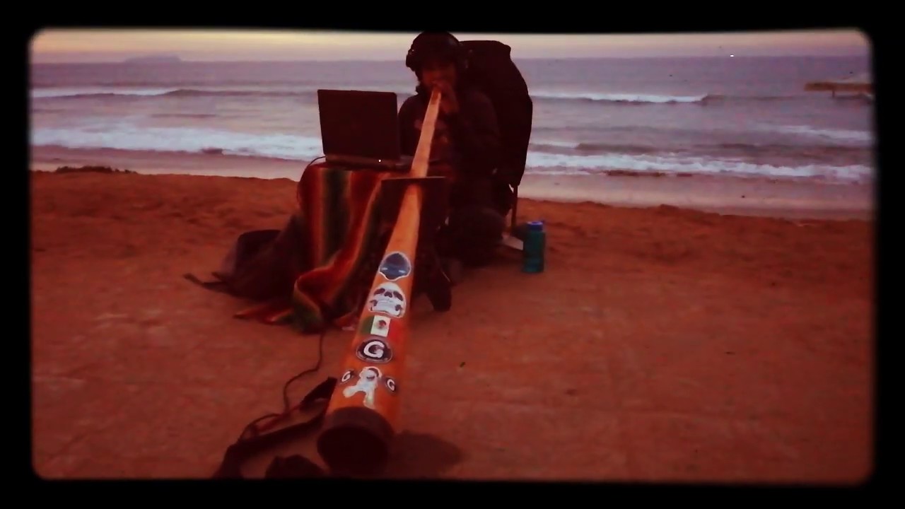 Dj-ridoo busk tijuana #djridoo #busking #sunset - YouTube