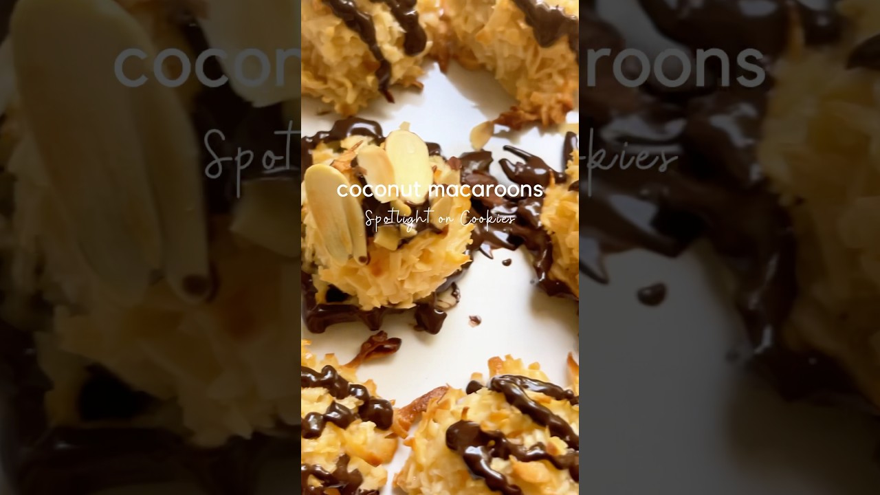 #coconutmacaroons