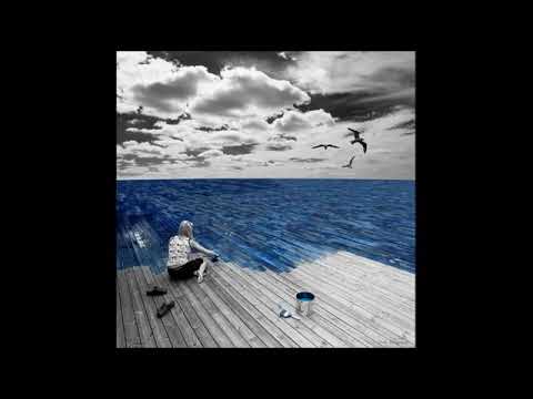 يا حبيب امك يا مدلل