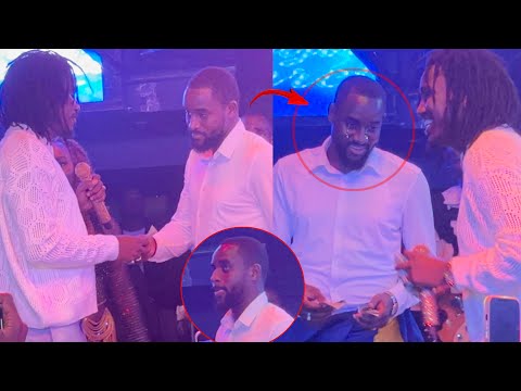 Wally fait presque pleurer son petit frère Alioune Seck en rendant hommage à Diaga au vogue «Dinalen