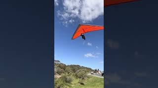 Gullying around at the Gully #hangglider #hanggliding #moyes #wollongong #flying #aerialadventure