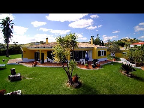 Attractive 3 Bedroom Countryside Villa for sale in Mexilhoeira Grande, Algarve