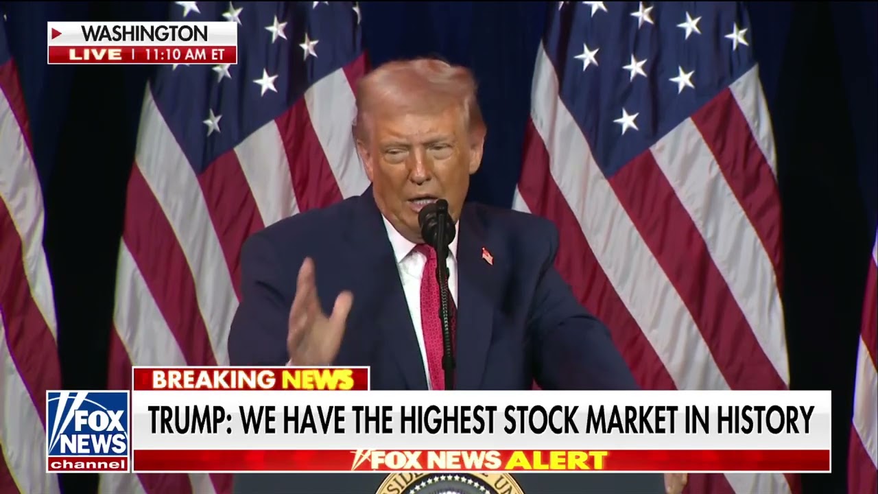 Трамп называет Камалу Харис диктатором.