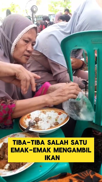 momen lucu ketika emak-emak makan di pesta pernikahan ‼️ ‼️#lucu #ngakak #emakemak #kocak