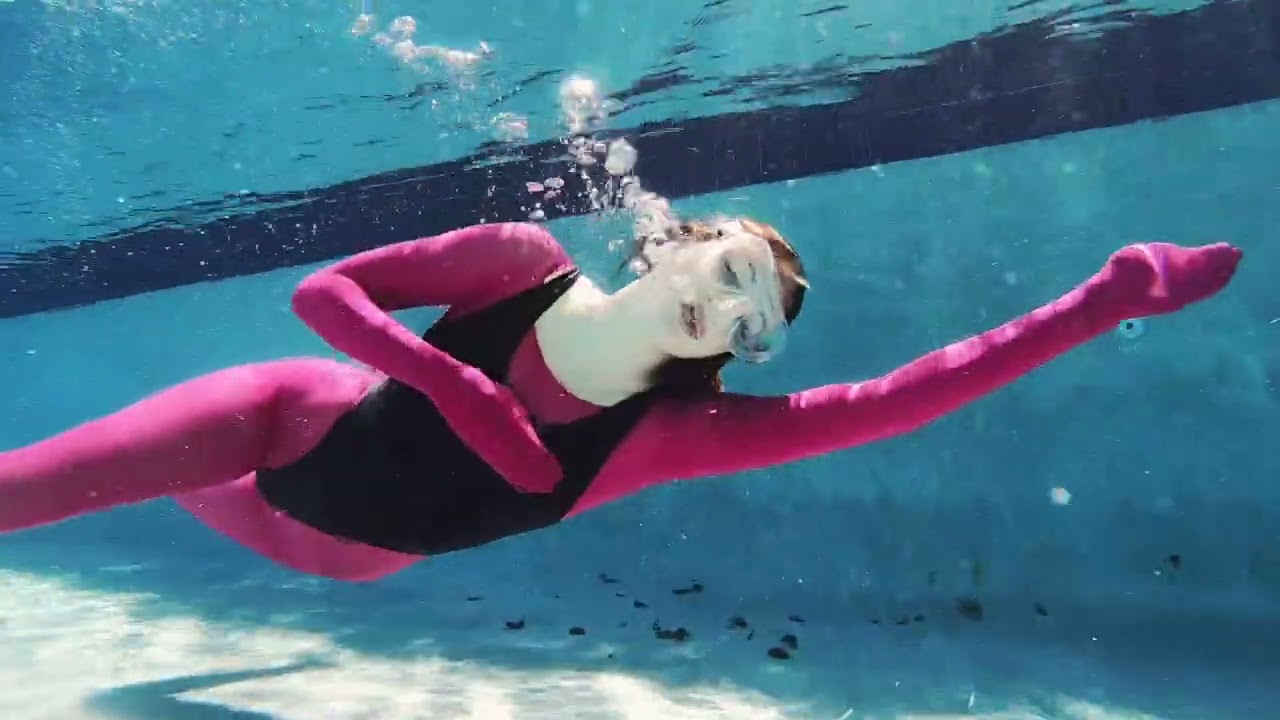 Pretty In Pink Preview