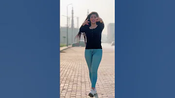 و انا مالى و انا قلبى بايدى 