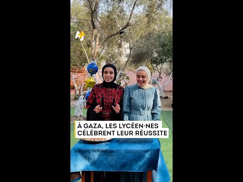 في غزة، تُحتفل الفتيات بالمخرجات