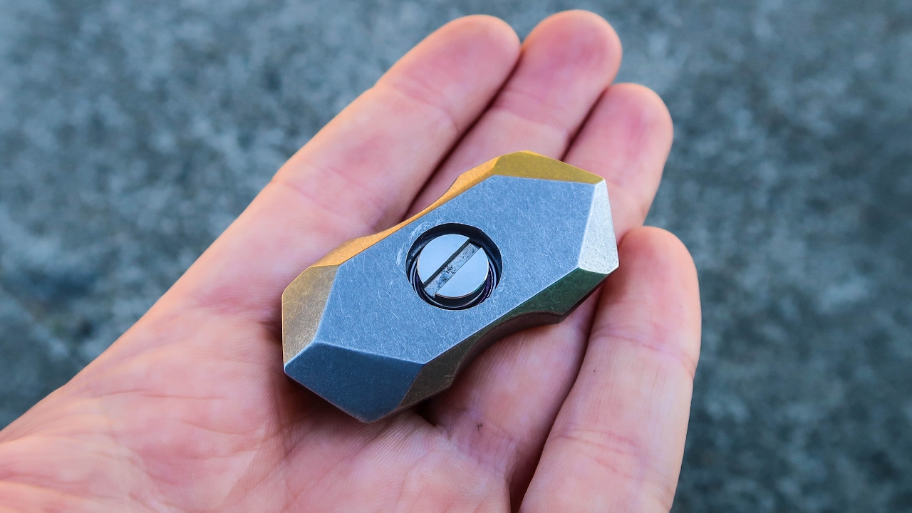 Ultimate DIY Fidget Spinner - YouTube