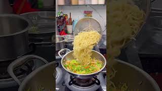 Hakka Noodles | Chings Secret