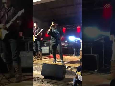 romildo cantando junto