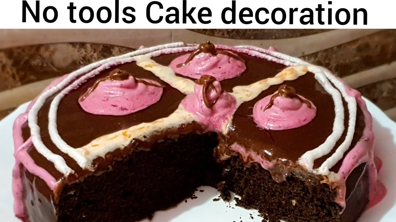 No tools cake decoration for beginners| iga gukora dekorasiyo ya cake ntabikoresho byabigenewe ufite