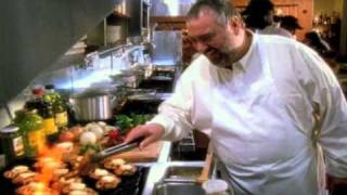 CARRABBAS ITALIAN GRILL
