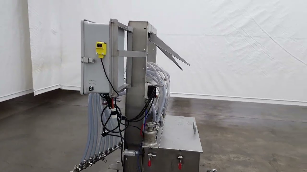 E309083 - ELF 8-Head Stainless Steel Inline Gravity Pressure Filler