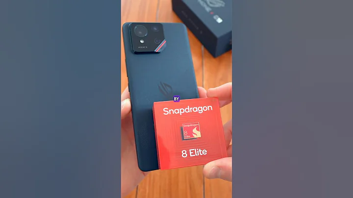 Unboxing World’s FASTEST Phone! 🔥