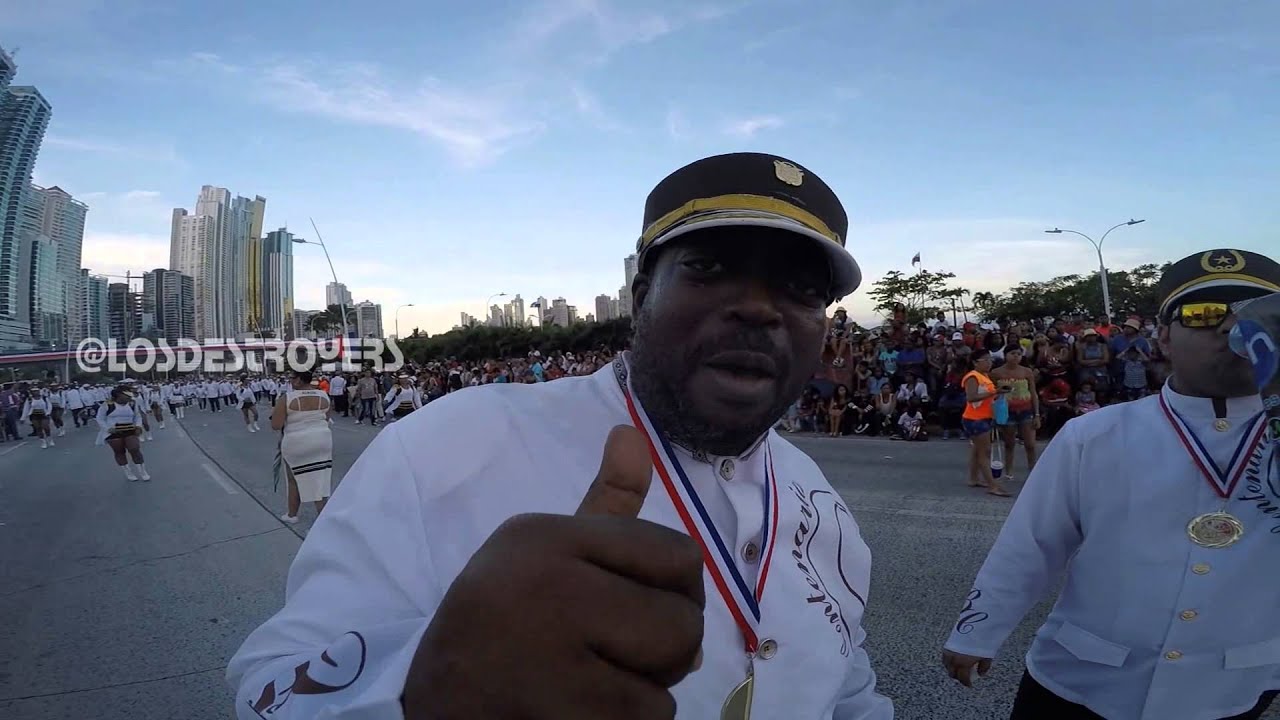 BANDA CENTENARIO 4 DE NOVIEMBRE 2015  FT LOS DESTROYERS