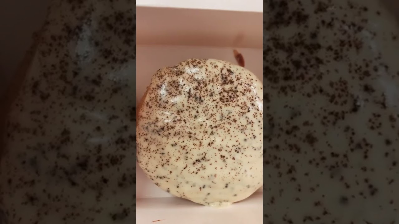 J.CO - Tiramisu and Almond Donuts