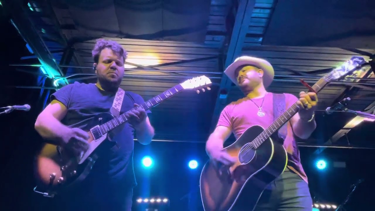 Wade Bowen -Who I Am, June 6, 2024.   Lowbrow Palace, El Paso, TX