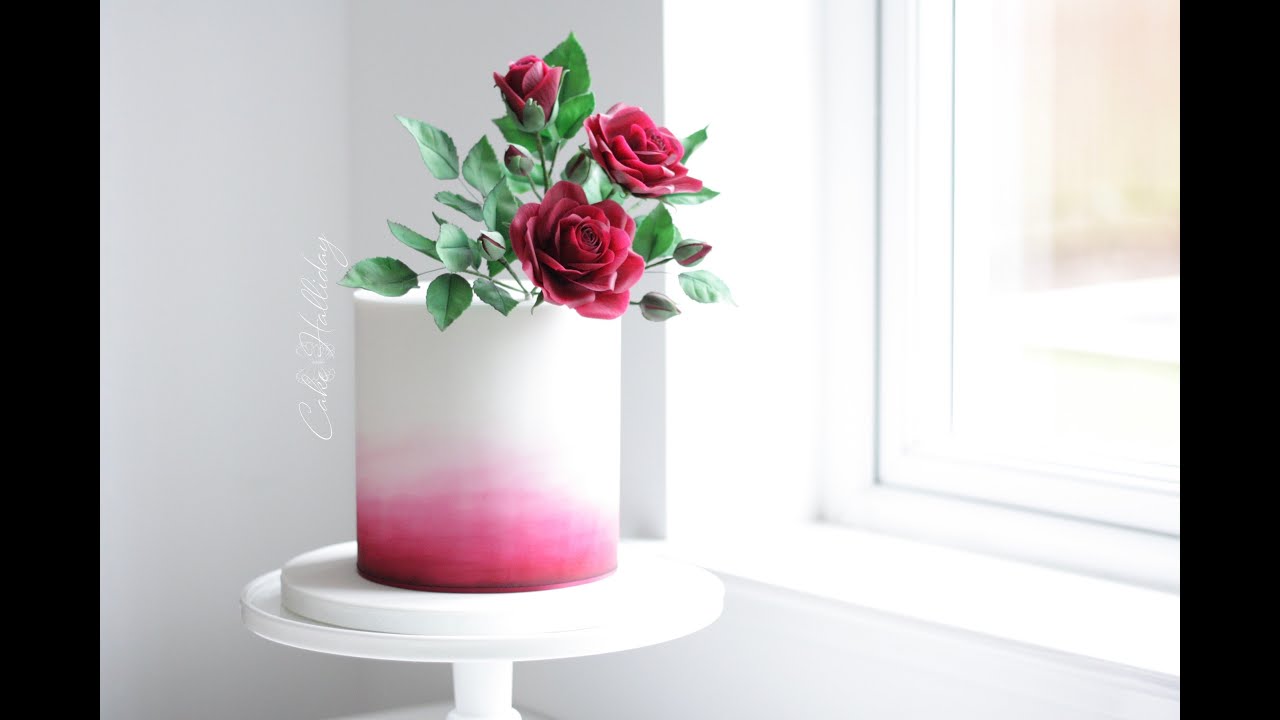 How to paint a watercolour effect on a fondant/sugarpaste cake