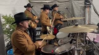 La Víbora Peligrosa-Los Corceles De Tijuana