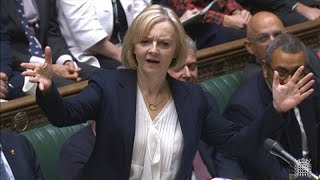 Royaume-Uni : démission de la ministre de l'Intérieur, Liz Truss de plus en plus isolée
