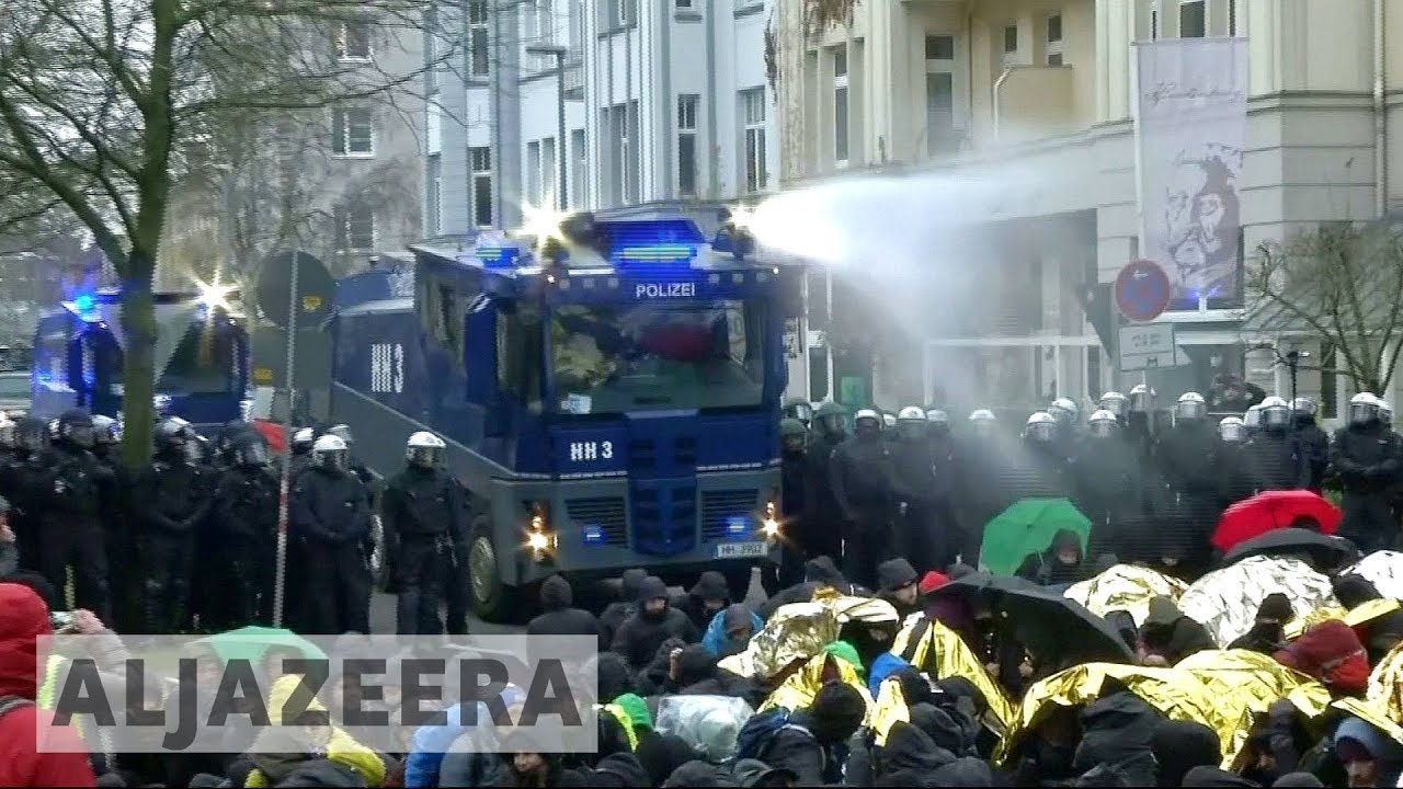 آلاف المتظاهرين في هانوفر ضد حزب البديل من أجل ألمانيا اليميني المتطرف