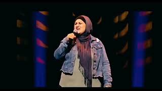 Australia S First Muslim Female Comedian Frida Deguise