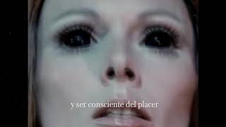 Algunos Hombres - Ángeles caídos o Santos (Lyrics Video)