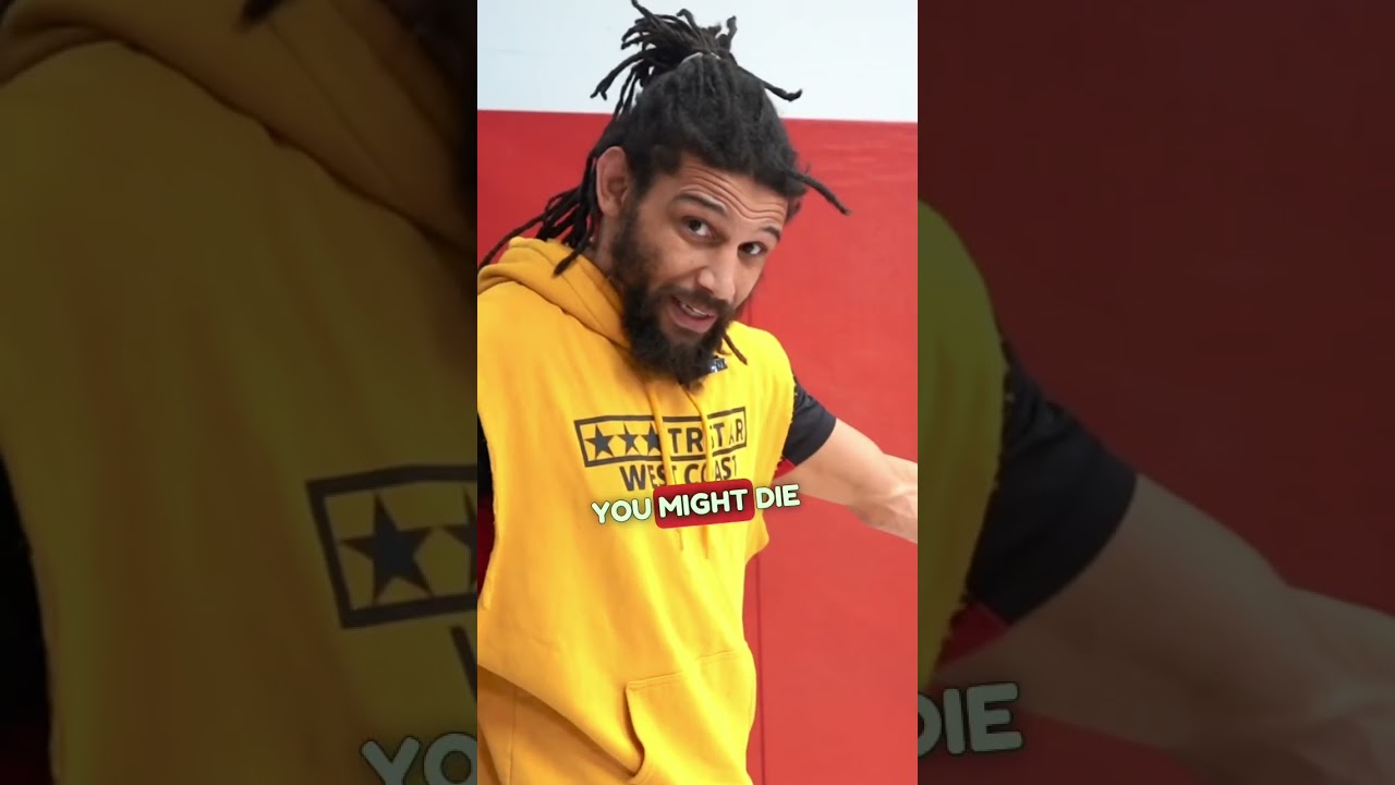 3 Ways To NEVER Get Knee’d In The HEAD While Shooting Takedowns In MMA 