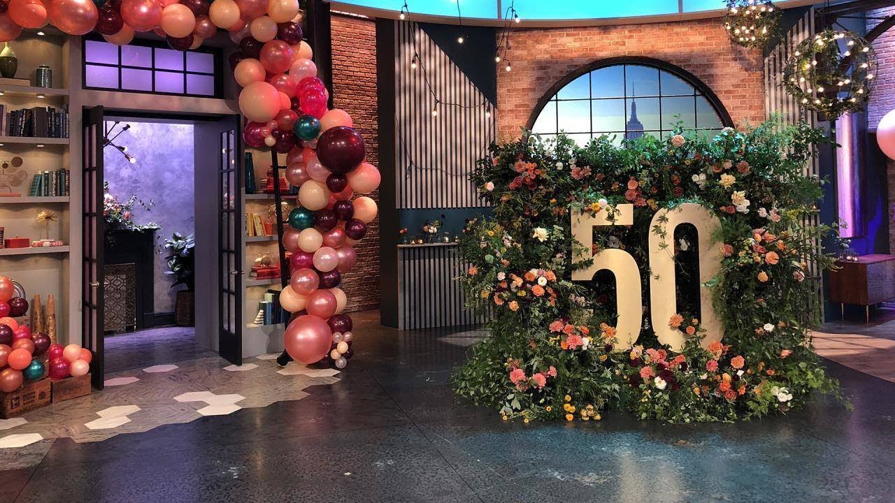 Watch Celebrity Party Planner Mary Giuliani Decorate Our Set For Rach