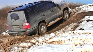 Lexus LX470 [Off-Road]