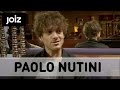 Paolo Nutini talks about stage fright and smoking pot (2/6)