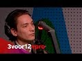 Capture de la vidéo Thomas Azier: Ik Moest Weer Kapitein Op Mijn Eigen Schip Worden