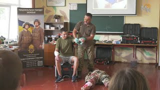 Знаннями, які рятують життя, ділилися нацгвардійці з учнями міського ліцею №1 (ВІДЕО)