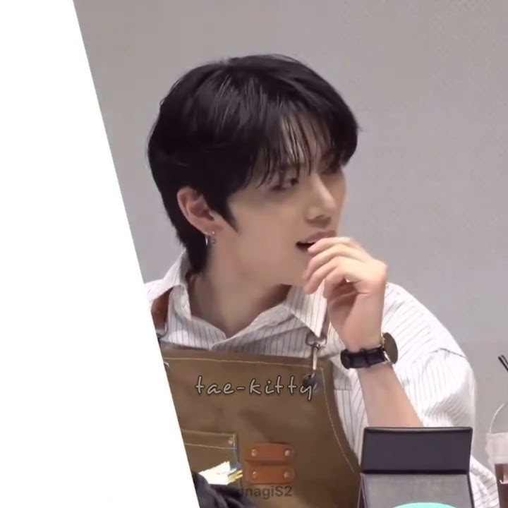 We already know that teasing is his love language 😁 #taesan #woonhak #sanhakwe #BOYNEXTDOOR #onedoor