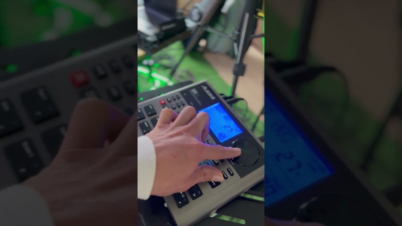 Paquete de RITMOS - ALESIS SR18