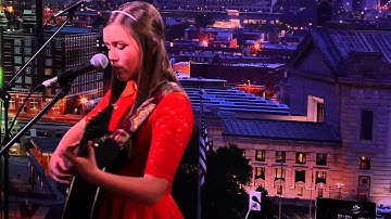 Gracie Schram | Live | I am me