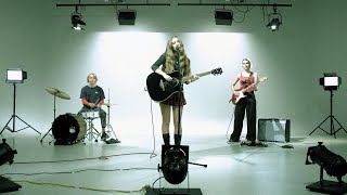 Darcie Haven - In It Alone Official Lyric Video