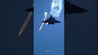 F-22 Raptor Breaking the Sound Barrier #F22Raptor #Airshow