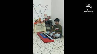 Ganeshji ki aarti play on piano
