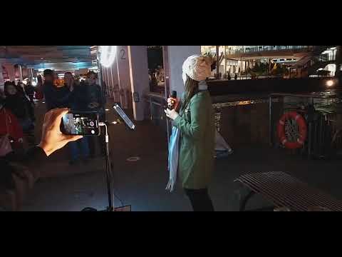 小小雪🎤🎵《萬水千山總是情》