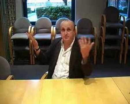 One Coin Trick - thanks to Slydini