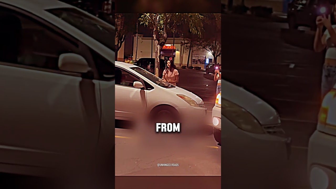 У сумасшедших женщин мгновенная карма (@ggrockzz)