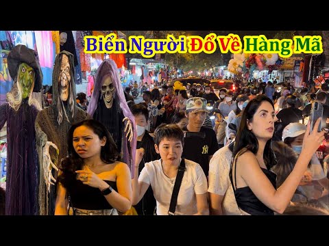 Video Choáng Váng Cảnh Biển Người Đổ Về Phố Hàng Mã Chơi... - youtube