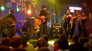 Ziggi and the Renaissance Band - Gonna Leave You (Live)