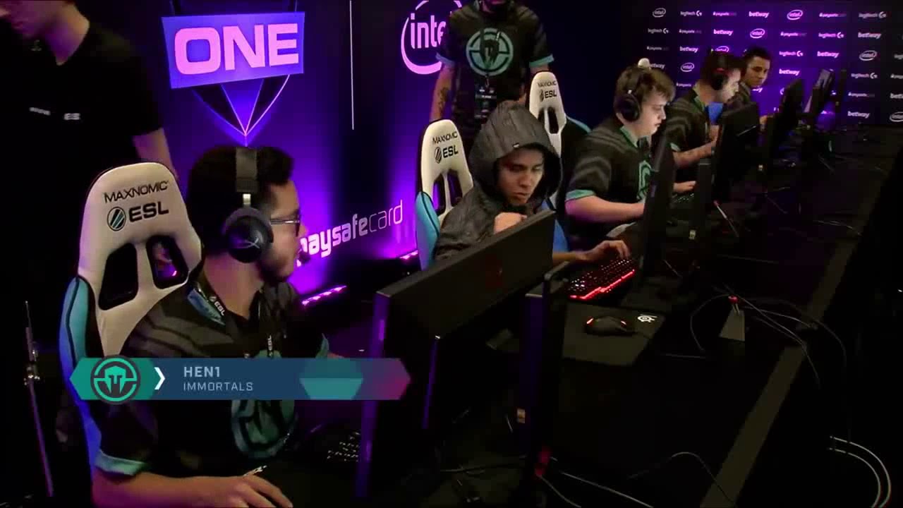 CSGO - SK boltz-  BEST PLAYER IN 2017! Sick, ACES, Clutches, Stream Highlights.