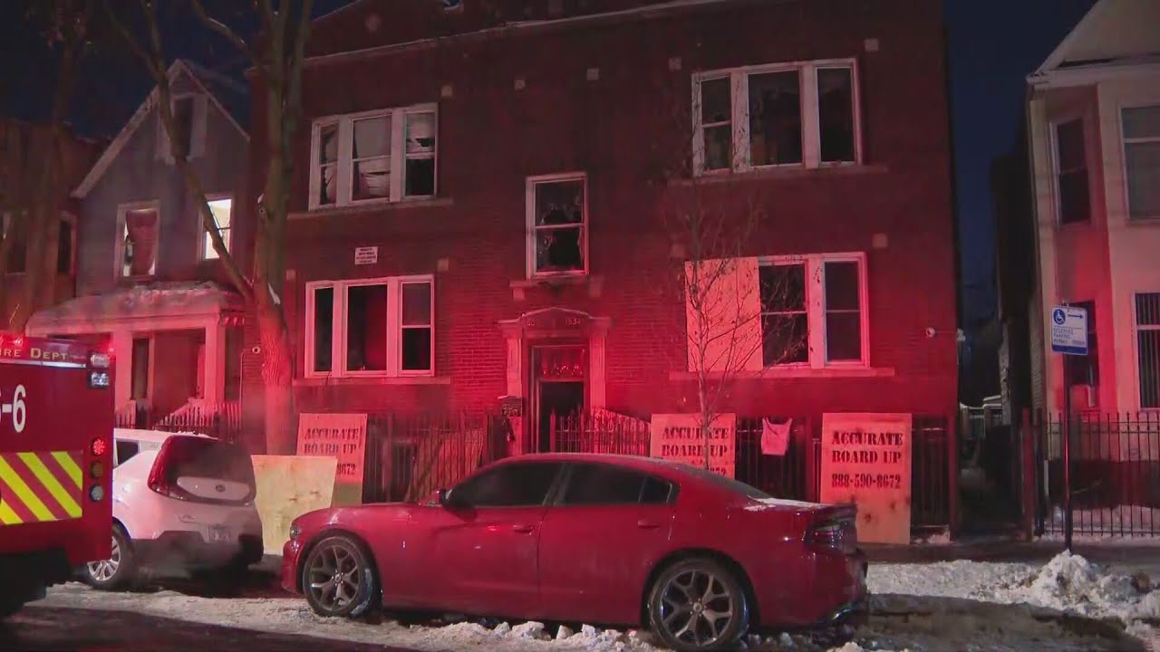 10 hospitalized after fire erupts at West Side apartment building - YouTube
