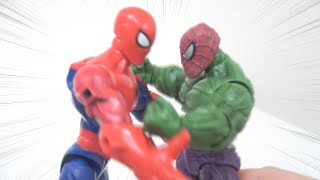 スパイダーマンvsグリーンハルク! マーベルスーパーヒーロースパイダーマンがハルクを倒す!