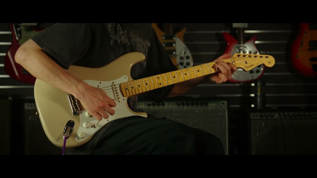 FENDER CUSTOM SHOP 1956 Stratocaster Journeyman Relic/Desert Sand
